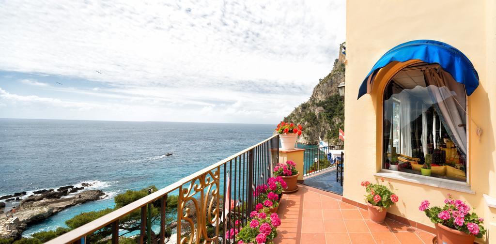 Hotel Weber Ambassador Capri Exterior photo