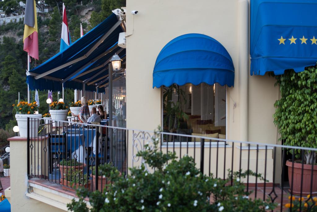 Hotel Weber Ambassador Capri Exterior photo