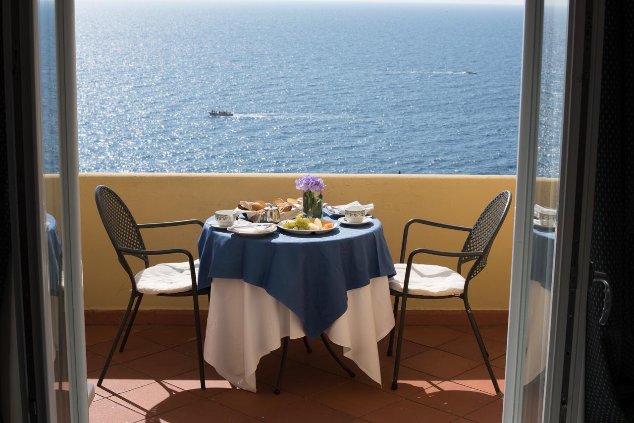 Hotel Weber Ambassador Capri Exterior photo